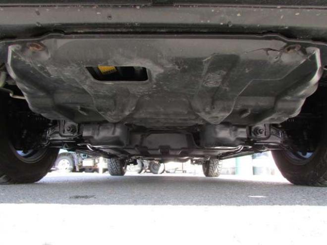ハイエースバン3.0 スーパーGL ロング ディーゼルターボ 4WD　415SAFARI丸目ヘッドライトシステム/415SAFARI　フロントリップ/415COBRAベッドキット/BADRUKER16インチAW/オープンカントリーR/T/両側スライドドア/4WD 3000