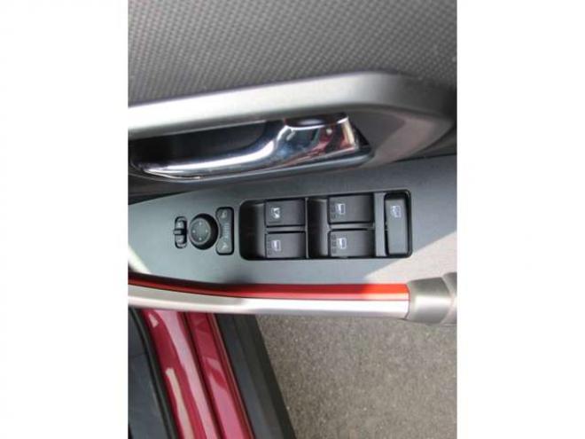 ライズ1.0 Z 4WD　純正ディスプレイオーディオ/フルセグTV/バックカメラ/AppleCarPlay/ブルートゥース/レーダークルーズ/プリクラッシュセーフティー/パーキングセンサー/シートヒーター/ 1000