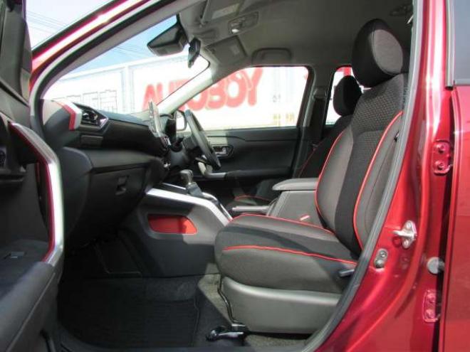 ライズ1.0 Z 4WD　純正ディスプレイオーディオ/フルセグTV/バックカメラ/AppleCarPlay/ブルートゥース/レーダークルーズ/プリクラッシュセーフティー/パーキングセンサー/シートヒーター/ 1000