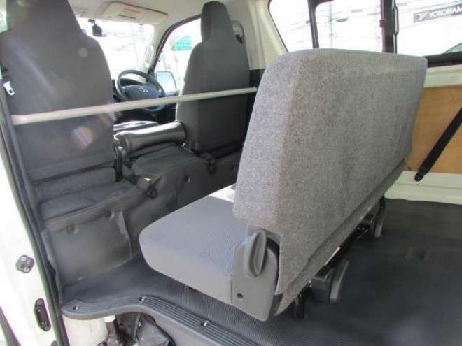 レジアスエース3.0 DX ロングボディ GLパッケージ ディーゼルターボ 4WD　社外ナビ/バックカメラ/フルセグTV/Bluetooth/ETC/ドライブレコーダー/LEDヘッドライト 3000