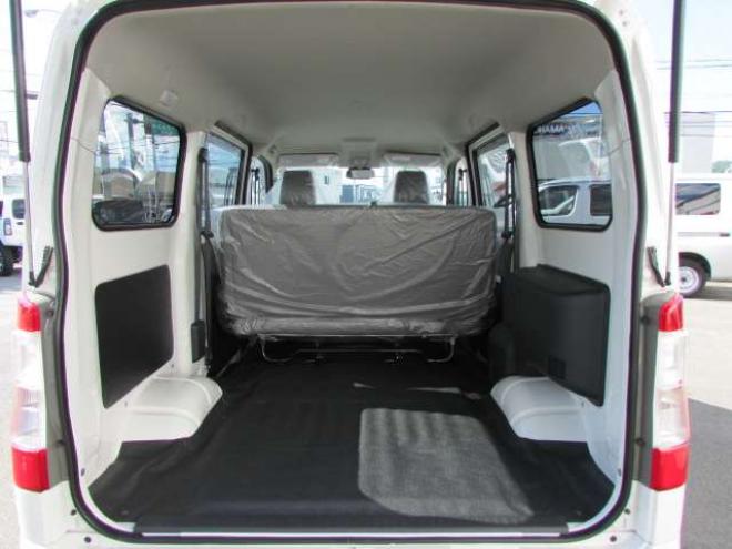 タウンエースバン1.5 GL 4WD　登録済未使用車/スマートアシスト/LEDヘッドライト/MAD CROSS14インチホイール+ジオランダーX-AT/キーレス/アイドリングストップ/ディスプレイオーディオ 登録済未使用車 1500