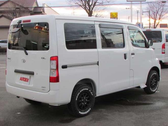 タウンエースバン1.5 GL 4WD　登録済未使用車/スマートアシスト/LEDヘッドライト/MAD CROSS14インチホイール+ジオランダーX-AT/キーレス/アイドリングストップ/ディスプレイオーディオ 登録済未使用車 1500