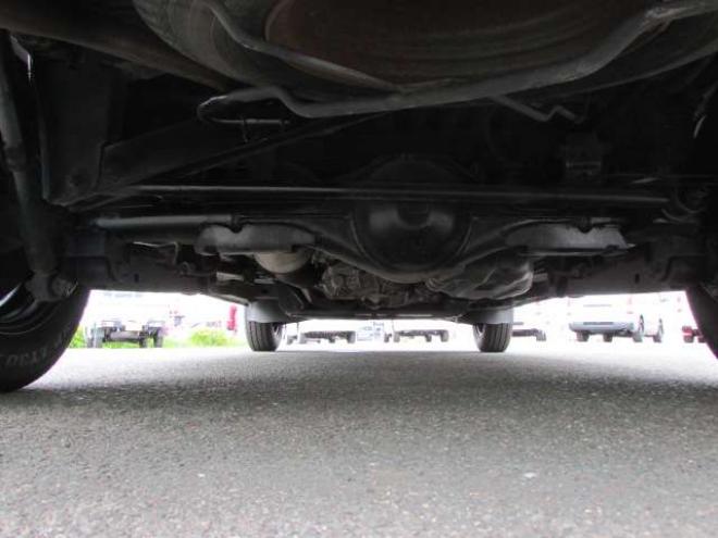 タウンエースバン1.5 GL 4WD　5速MT/ドライブレコーダー/社外ナビ/フルセグTV/ブルートゥースオーディオ/ベッドキット/キーレス/両側スライドドア/リヤフォグ 1500