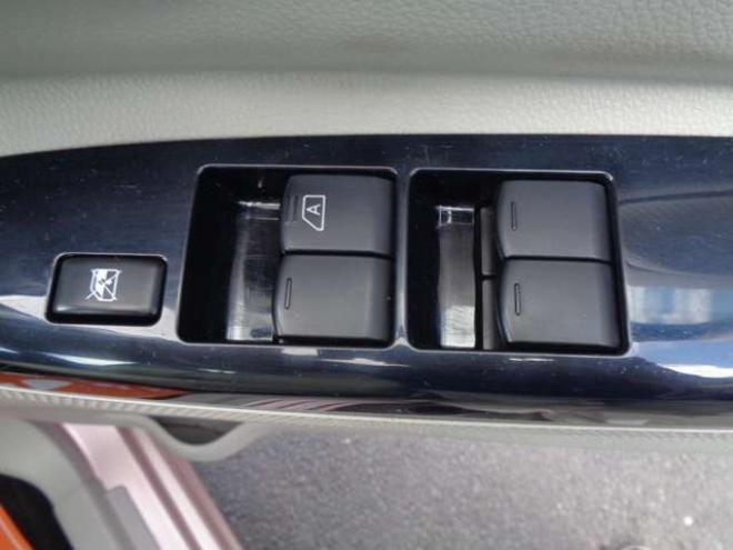 eKスペースE 4WD　両側スライドドア　Bluetoothオーディオ 660