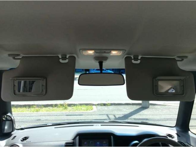 N-BOXG ターボパッケージ 4WD　パワスラ　スマートキー　クルーズコントロール　ドラレコ　バックカメラ　メモリーナビ　電動格納ミラー　オートライト　横滑り防止　アイドリングストップ　パナソニックフルセグTV　メモリナビ　Bluetooth ETC 660