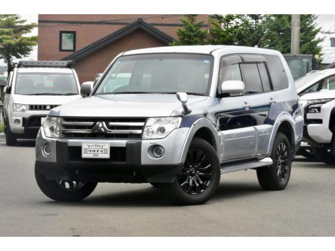 パジェロロングエクシード　４ＷＤ　ロックフォードサウンド　三菱１８インチアルミ