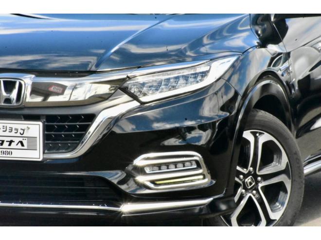 ヴェゼルハイブリッドZ ホンダセンシング　４ＷＤ　ワンオーナー　夏／冬タイヤ付　フリップダウンモニター