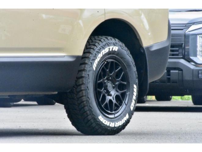 デリカD:5 　４ＷＤ　Gパワー　本州仕入　サンドベージュ　社外アルミ／タイヤ　社外ナビ／フリップダウンモニター　ＥＴＣ