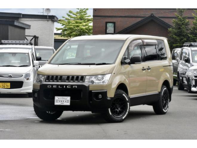 デリカD:5 　４ＷＤ　Gパワー　本州仕入　サンドベージュ　社外アルミ／タイヤ　社外ナビ／フリップダウンモニター　ＥＴＣ