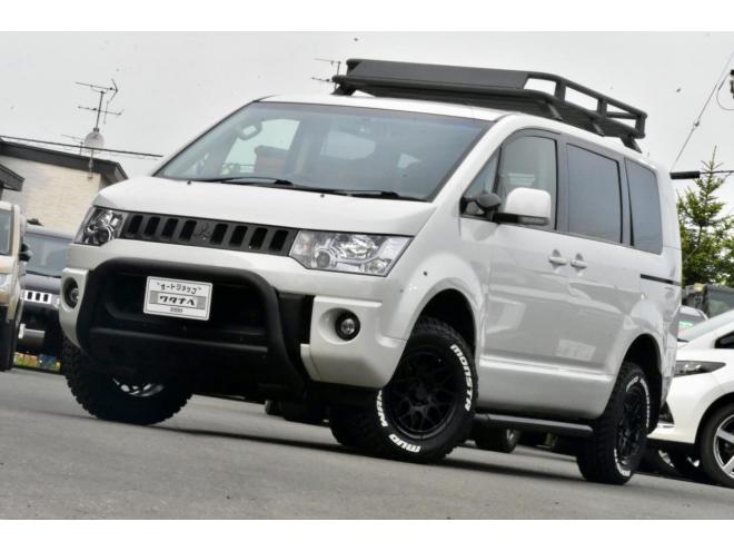 デリカDパワーパッケージ　４ＷＤ　前期/最終型　フロントガード　キャリア　リアラダー　サイドステップ　新品タイヤ／アルミ