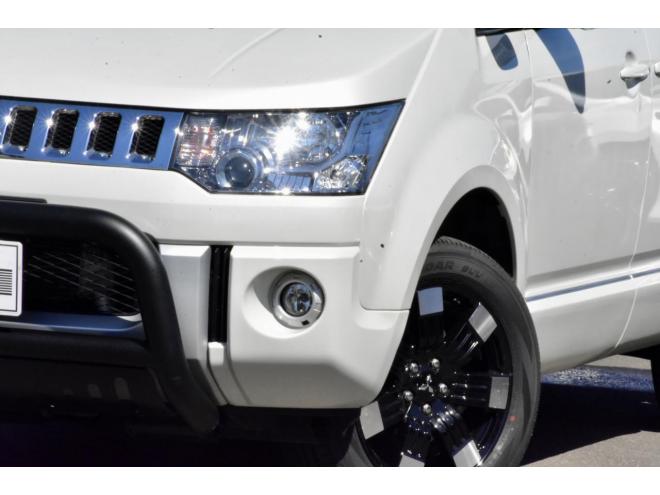 デリカDパワーパッケージ　４ＷＤ　新車外し１８インチアルミ／タイヤ　新品フロントガード　両側パワースライドドア
