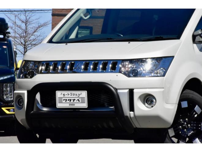 デリカDパワーパッケージ　４ＷＤ　新車外し１８インチアルミ／タイヤ　新品フロントガード　両側パワースライドドア