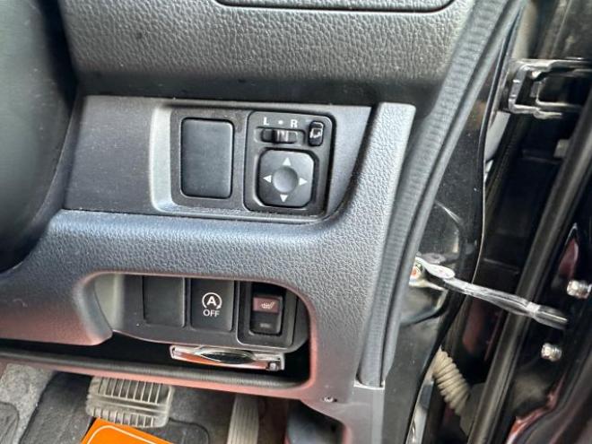 eKカスタムG 4WD エンジンスターター　フルセグナビ　バックカメラ　HID ETC  4WD 660 5Dr