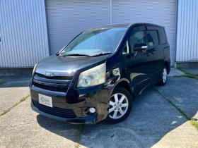 ノア　Si 4WD 2000 ５Dr