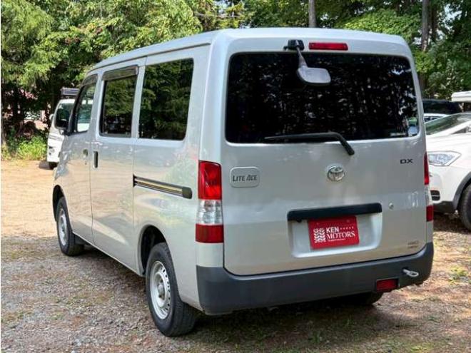 ライトエースバン1.5 DX 4WD　社外TVナビ　パワステ　ETC　キーレスエントリー　ABS　ドライブレコーダー　盗難防止装置　エアコン　両側スライドドア　寒冷地仕様 1500
