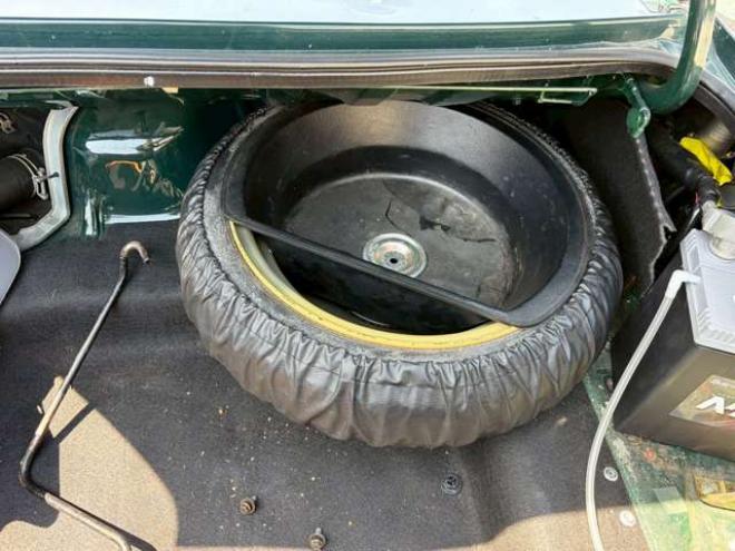 ロードスター1.8 Vスペシャル　パワステ　パワーウィンドウ　エアコン　アルミホイール　ETC　ABS　横滑り防止装置 2WD 1800