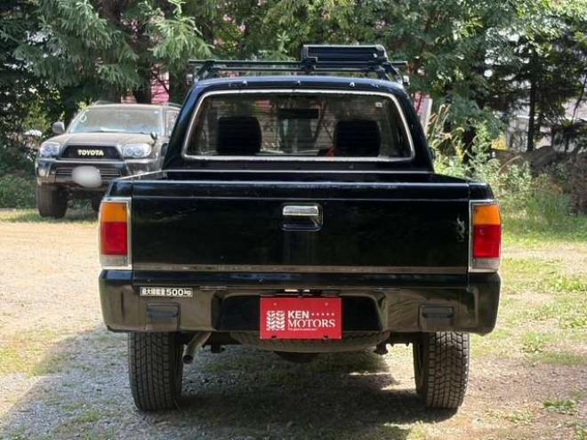 プロシード2.6 キャブプラス 4WD　社外ナビ・テレビ　バックカメラ　デイトナホイール 2600