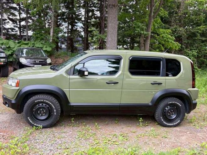 クロスロード2.0 20X HIDエディション 4WD　パワステ　パワーウィンドウ　アルミホイール　エアコン　ABS　バックカメラ　キーレスエントリー　3列シート　盗難防止装置　横滑り防止装置　ディスチャージドランプ　全塗装済 2000