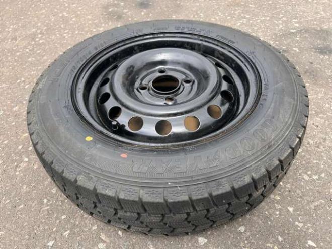 マーチ1.2 X FOUR Vセレクション 4WD　ナビ　TV　冬タイヤ付き　バックモニター　ETC 1200