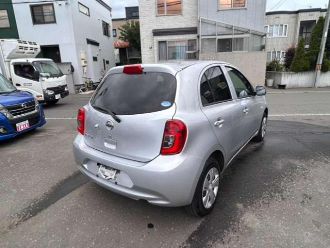 マーチ1.2 X FOUR Vセレクション 4WD　ナビ　TV　冬タイヤ付き　バックモニター　ETC 1200