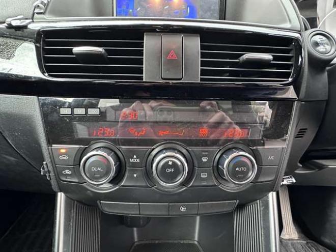 CX-52.2 XD ディーゼルターボ 4WD　SDナビ　地デジ　バックモニター　プッシュスタート　スマートキー　ETC　アイドリングストップ　純正アルミホイール夏 2200