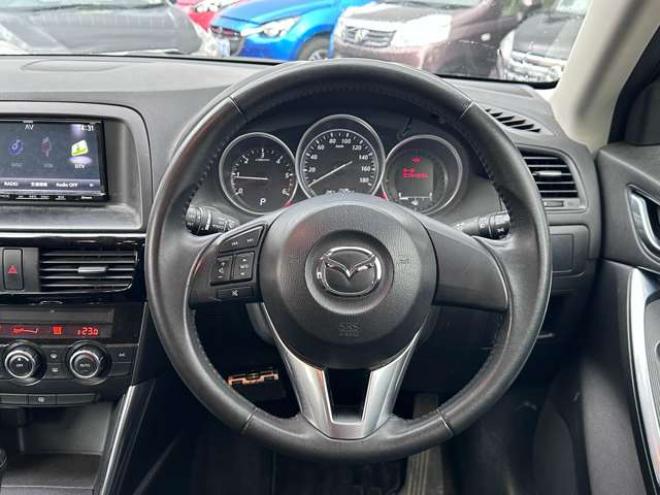 CX-52.2 XD ディーゼルターボ 4WD　SDナビ　地デジ　バックモニター　プッシュスタート　スマートキー　ETC　アイドリングストップ　純正アルミホイール夏 2200