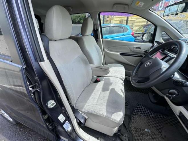 デイズS 4WD　ナビ　ETC　アイドリングストップ　シートヒーター　キーレスキー　社外アルミホイール冬 660