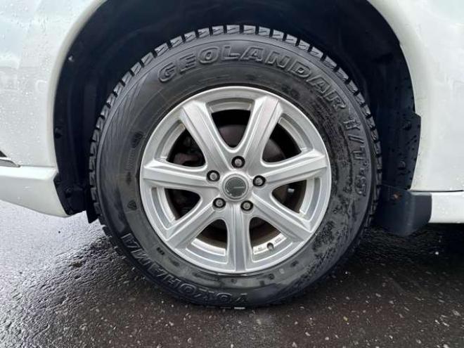 アウトランダーPHEV2.0 G ナビパッケージ 4WD　純正ナビ　フルセグTV　Bluetooth　パワーバックドア　衝突軽減ブレーキ　レーンキープアシスト　ビルトインETC　AC100V　横滑り防止装置　バックモニター　アラウンドビューモニター　純正アルミホイール夏 2000