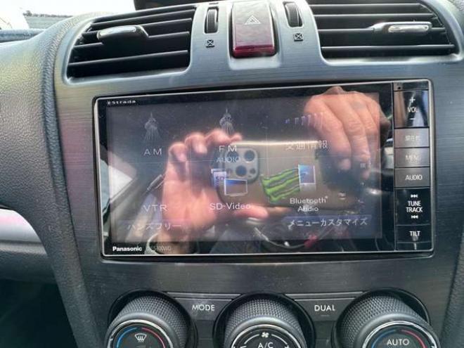 インプレッサスポーツ 2.0 i アイサイト 4WD　ナビ　地デジ　Bluetooth　プッシュスタート　横滑り防止装置　アイドリングストップ　衝突軽減ブレーキ　レーンキープアシスト　インテリキー　バックカメラ　純正アルミホイール夏 2000