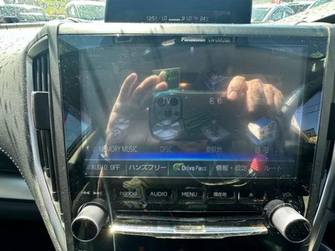 インプレッサスポーツ 2.0 i-L アイサイト 4WD　ナビ　地デジ　Bluetooth　バックカメラ　ブラインドスポットモニター　アイドリングストップ　横滑り防止装置　プッシュスタート　コーナセンサー　レーンキープアシスト　衝突軽減ブレーキ　純正アルミホイール 2000