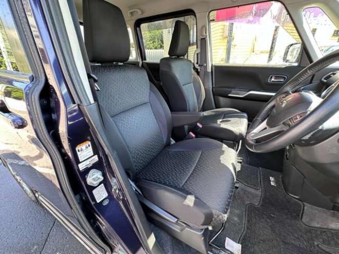 デリカD:2 1.2 カスタム ハイブリッド MV 4WD　4WD　両側ワンタッチパワースライドドア　ナビ　Bluetooth　ビルトインETC　プッシュスタート　衝突軽減ブレーキ　アイドリングストップ　レーンキープアシスト　横滑り防止装置　社外アルミホイール 1200