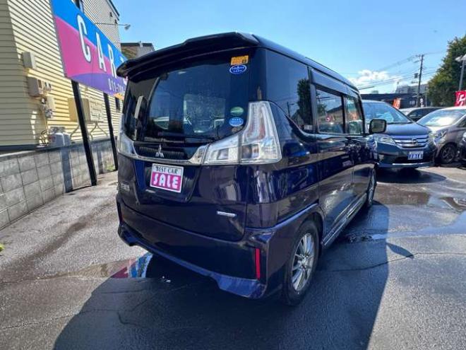 デリカD:2 1.2 カスタム ハイブリッド MV 4WD　4WD　両側ワンタッチパワースライドドア　ナビ　Bluetooth　ビルトインETC　プッシュスタート　衝突軽減ブレーキ　アイドリングストップ　レーンキープアシスト　横滑り防止装置　社外アルミホイール 1200
