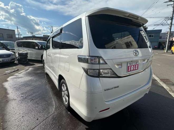 ヴェルファイア2.4 Z プラチナセレクション 4WD　両側パワースライドドア　HDDナビ　フルセグTV　バックモニター　プッシュスタート　横滑り防止装置　コーナーセンサー　パワーバックドア　純正アルミホイール　純正エンンジンスターター 2400