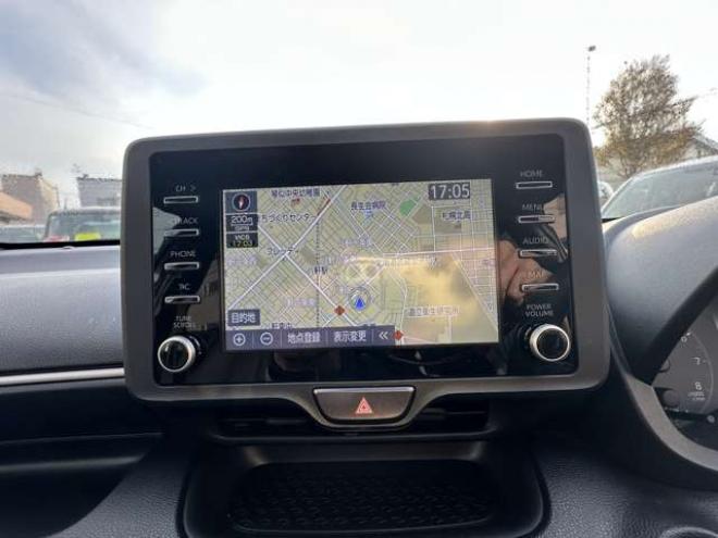 ヤリス1.5 X 4WD　ナビ　ディスプレイオーディオ　Bluetooth　横滑り防止装置　ETC　USB　プッシュスタート　スチールホイール冬 1500