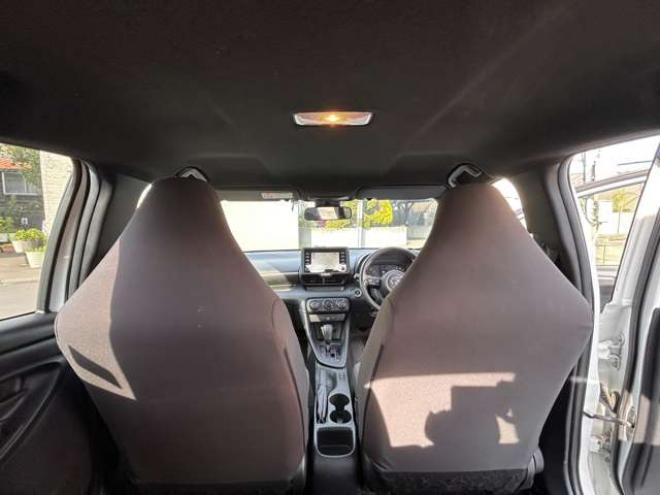 ヤリス1.5 X 4WD　ナビ　バックモニター　ETC　レーダークルーズコントロール 1500