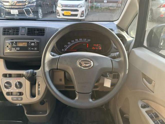 ムーヴL 4WD　純正オーディオ　ETC　エコアイドル　社外アルミホイール冬　スチールホイール夏 660