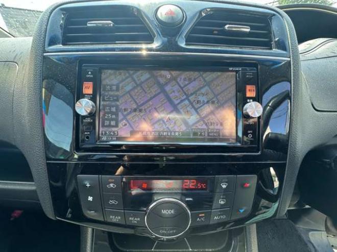 セレナ2.0 ハイウェイスター アドバンストセーフティ パッケージ 4WD　両側ワンタッチパワースライドドア　SDナビ　Bluetooth　レーンキープアシスト　衝突軽減ブレーキ　ETC　アイドリングストップ　横滑り防止装置　コーナーセンサー　アラウンドビューモニター　バックモニター 2000