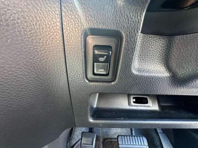 デイズルークスハイウェイスターX 4WD　純正ナビ　フルセグTV　Bluetooth　アラウンドビューモニター　片側パワースライドドア　アイドリングストップ　衝突軽減ブレーキ　シートヒーター　ETC　純正アルミホイール夏 660