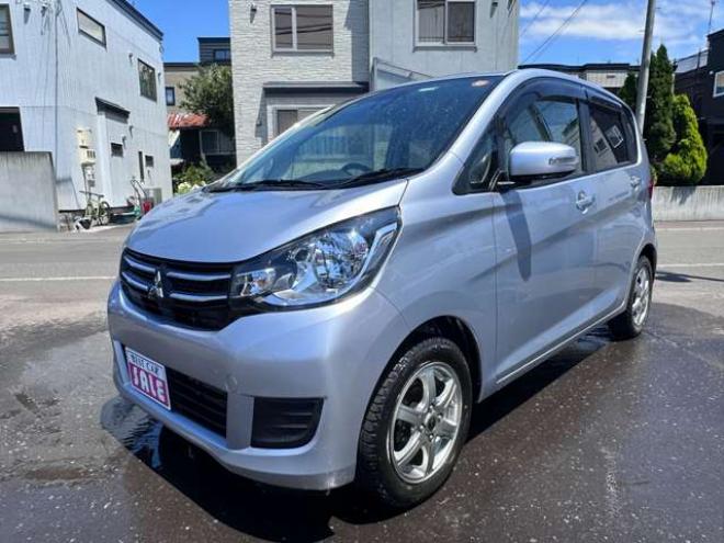 eKワゴンG セーフティ パッケージ 助手席ムービングシート仕様車 4WD　エマージェンシーブレーキ　アラウンドビューモニター　ナビフルセグTVバックモニター 660