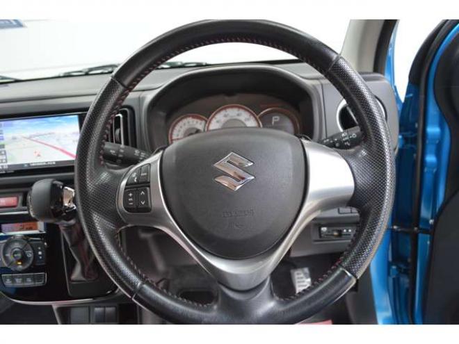 アルトワークス 660 オートギヤシフト 4WD　ワンオーナー車4WDターボオートギアシフトセーフティサポート搭載車アイドリングストップ横滑り防止装置ハイビームアシストLEDライトRECAROシート純正ナビTVビルトインETCパドルシフト 660