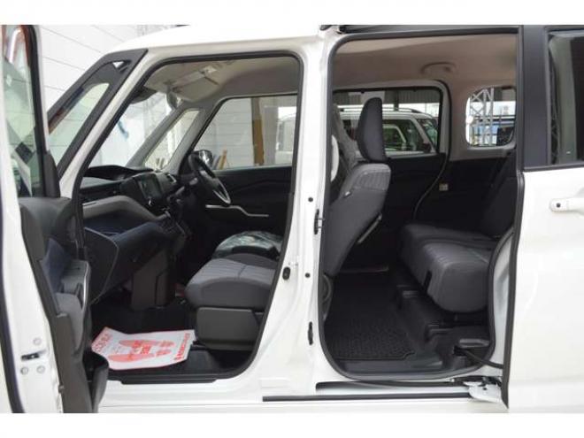 ソリオ1.2 ハイブリッド MZ 4WD　登録済未使用車ハイブリッド4WDスズキコネクト対応通信機装着車ハイブリッド4WDセーフティサポート全方位モニター付9インチナビTVバックカメラアダプティブクルーズコントロール両側オートスライドドアLED 登録済未使用車 1200