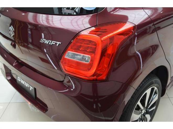 スイフト1.2 XRリミテッド 4WD　ワンオーナー特別仕様車アップグレードパッケージ4WDセーフティサポート搭載アダプティブクルーズコントロール全方位モニター付ナビTVバックアイカメラLEDヘッドライトETCドライブレコーダー 1200