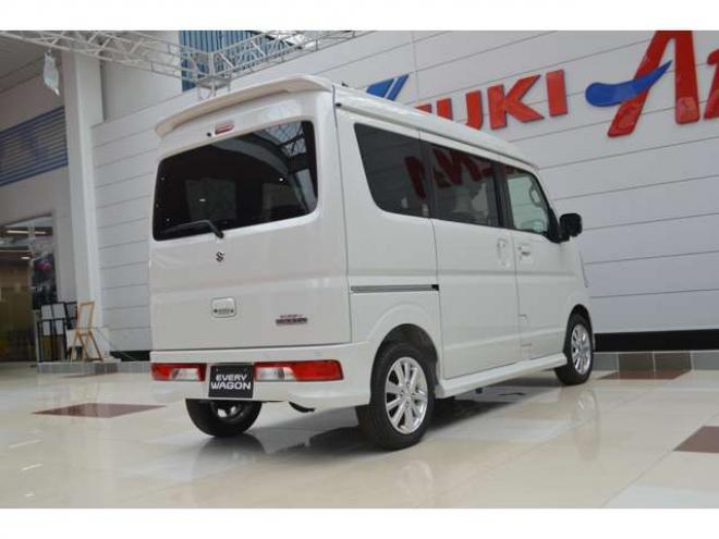 エブリイワゴン PZターボスペシャル ハイルーフ 4WD　届出済未使用車4WDターボセーフティサポート搭載アイドリングストップスズキコネクト対応通信機CVTマチック両側オートスライドドアステップ全方位モニター付9インチナビTVバックカメラハイビームアシストLEDライト 登録済未使用車 660