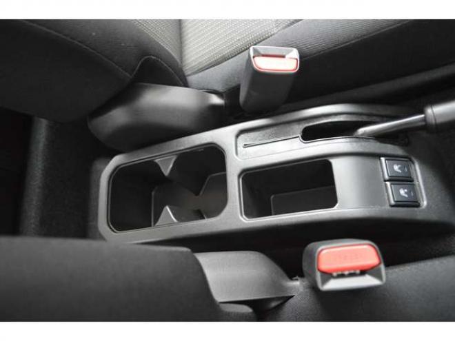 ジムニーXC 4WD　ワンオーナー車4WDターボセーフティサポート搭載アイドリングストップ横滑り防止装置クルーズコントロールハイビームアシストLEDライト7インチワイドナビTVバックカメラ 660