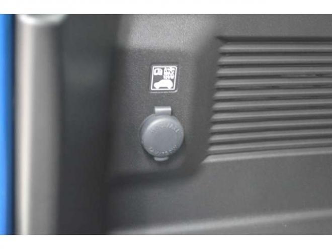 ジムニーXC 4WD　ワンオーナー車4WDターボセーフティサポート搭載アイドリングストップ横滑り防止装置クルーズコントロールハイビームアシストLEDライト7インチワイドナビTVバックカメラ 660