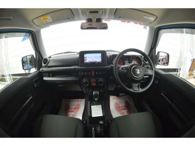 ジムニーXC 4WD　ワンオーナー車4WDターボセーフティサポート搭載アイドリングストップ横滑り防止装置クルーズコントロールハイビームアシストLEDライト7インチワイドナビTVバックカメラ 660