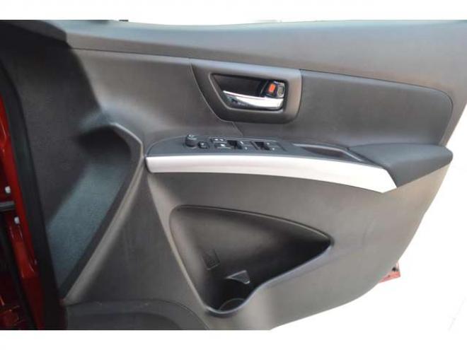 SX4S-CROSS 1.6 4WD　ALLGRIP4WD横滑り防止装置パドルシフトクルーズコントロール社外ナビTVバックカメラディスチャージヘッドライトシートヒータースマートキー 1600