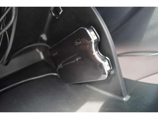 エスクード2.4 ランドブリーズ 4WD　ワンオーナー特別仕様車4WD横滑り防止装置サンルーフ社外ナビTVバックカメラETCドライブレコーダーハーフレザーシートヒーターHIDライトクルーズコントロール 2400