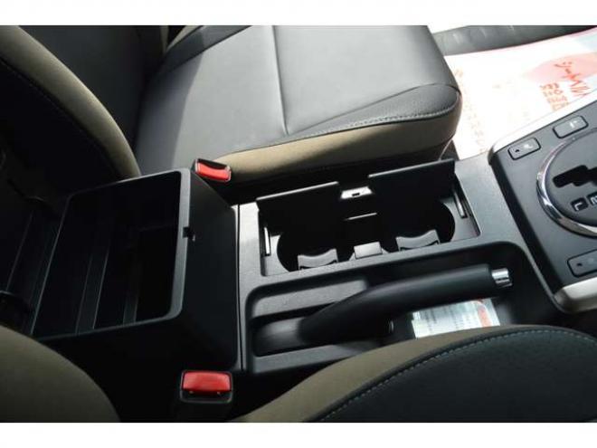 エスクード2.4 ランドブリーズ 4WD　ワンオーナー特別仕様車4WD横滑り防止装置サンルーフ社外ナビTVバックカメラETCドライブレコーダーハーフレザーシートヒーターHIDライトクルーズコントロール 2400