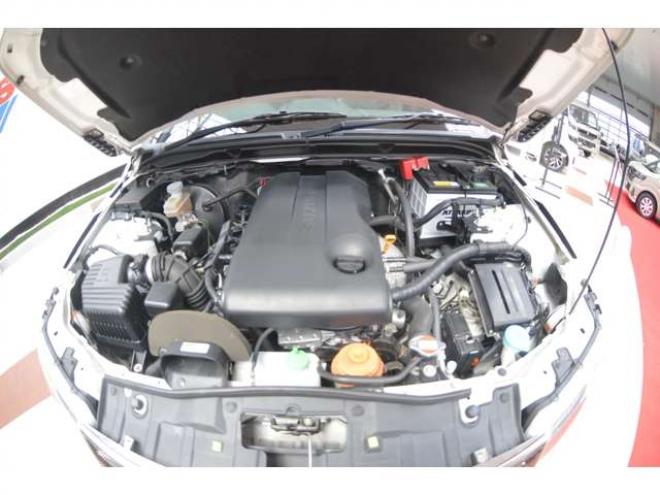 エスクード2.4 ランドブリーズ 4WD　ワンオーナー特別仕様車4WD横滑り防止装置サンルーフ社外ナビTVバックカメラETCドライブレコーダーハーフレザーシートヒーターHIDライトクルーズコントロール 2400